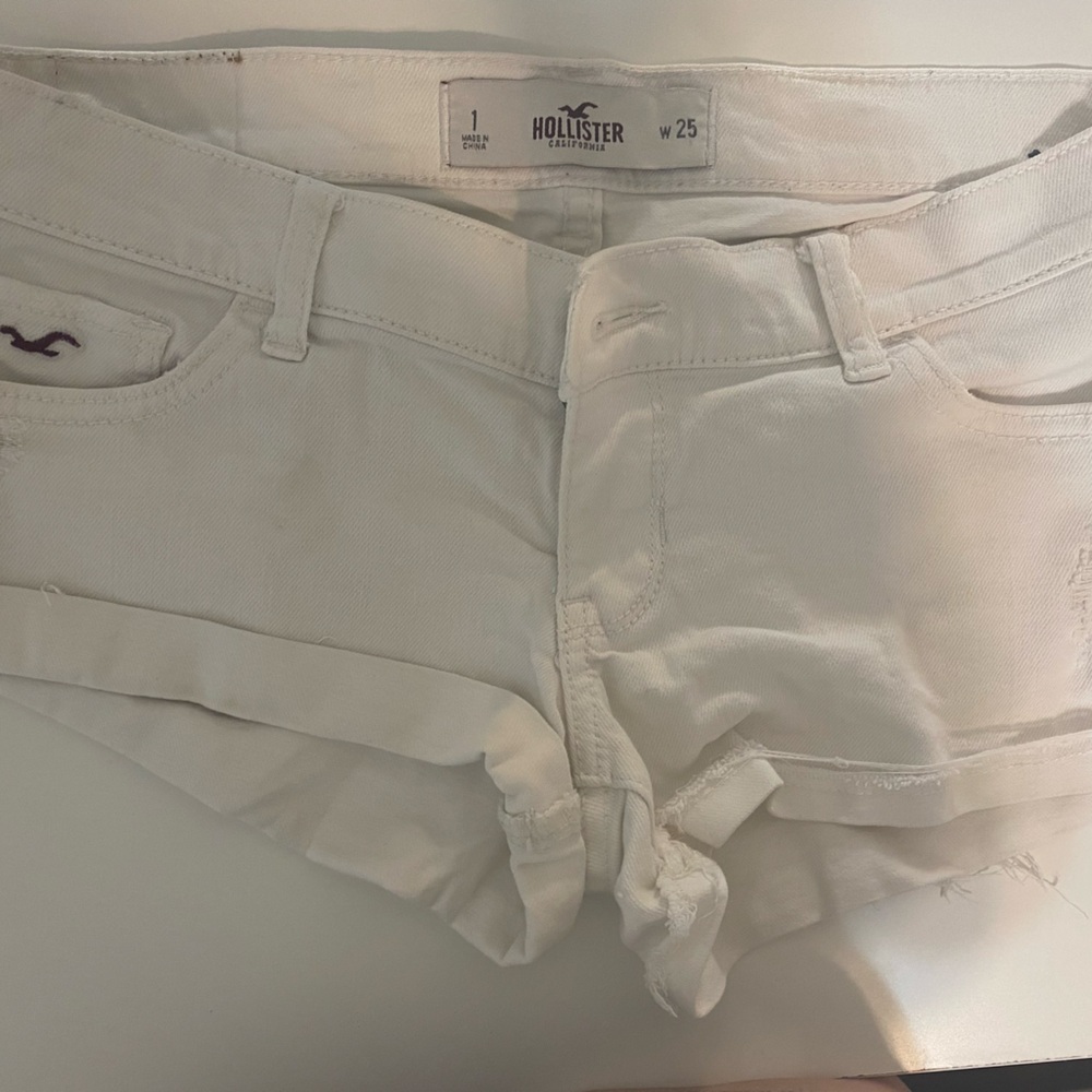 Low rise hollister shorts